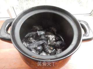 银耳百合乌鸡汤的做法步骤：4