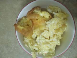 西红柿炒蛋的做法步骤：2