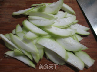 榨菜丝夜开花刀削面的做法步骤：3