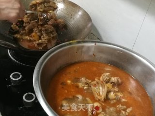 没食欲？来点泡椒魔芋鸭试试的做法步骤：7