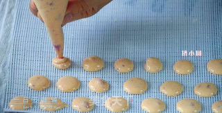 果蔬蛋黄溶豆的做法步骤：7