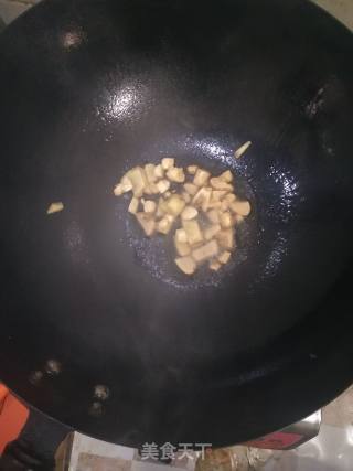 香菇滑鸡的做法步骤：4