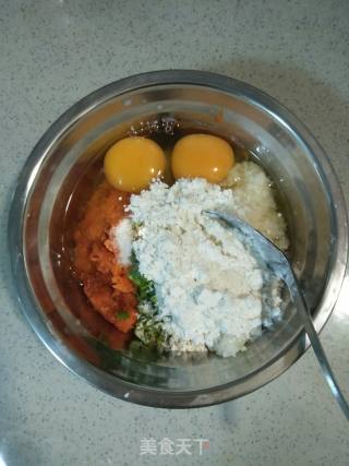 莲藕鸡蛋早餐饼的做法步骤：6