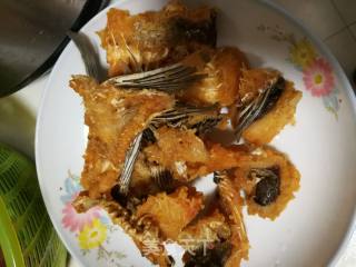 香菇烧鱼的做法步骤：3