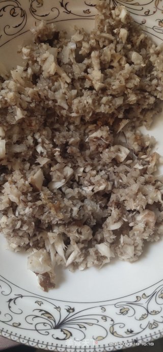 青菜肉馅饺子的做法步骤：3