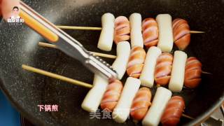 地方美食中，串串的吃法特别多，今天介绍一款韩国料理做法的做法步骤：13