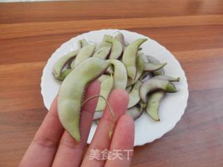 #下饭菜#酱香肉末焖扁豆的做法步骤：1