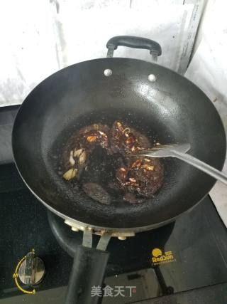 木耳鸡蛋炸酱面的做法步骤：3