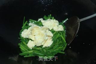 #下饭菜#韭菜花炒蛋的做法步骤：5