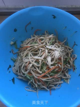 凉拌豆腐丝的做法步骤：7