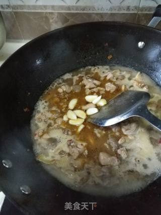 青豆烧兔丁的做法步骤：8