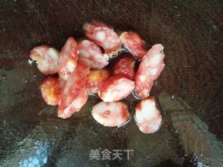 鸡蛋香肠炒花干的做法步骤：3