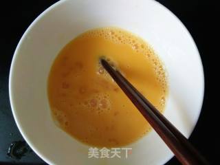 鸡蛋香肠炒花干的做法步骤：4