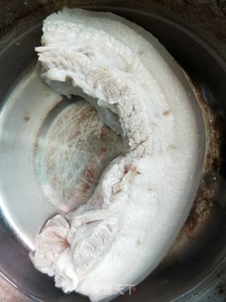 酱爆五花肉的做法步骤：2