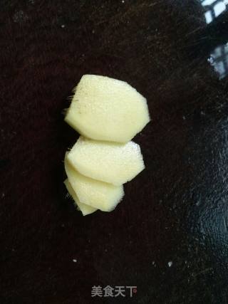 鲫鱼豆腐汤的做法步骤：2