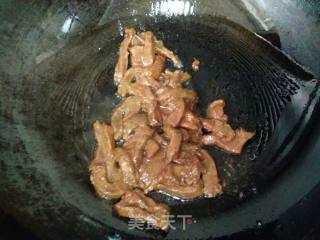 土豆片炒牛肉的做法步骤：6