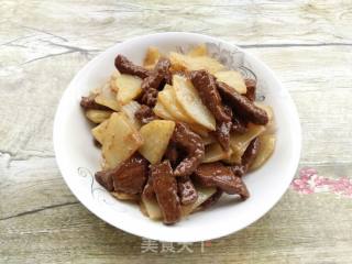 土豆片炒牛肉的做法步骤：10