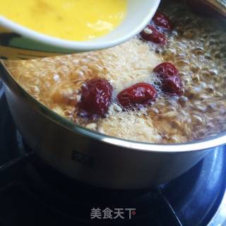 红糖甜酒蛋花的做法步骤：5