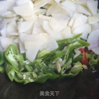 牛肉炒土豆片的做法步骤：5
