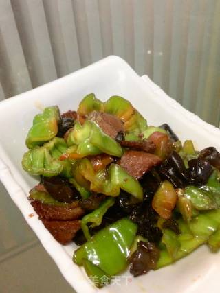 “下饭菜”麻椒炒腊肉的做法步骤：9