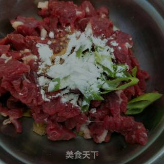 蛇瓜炒牛肉的做法步骤：4