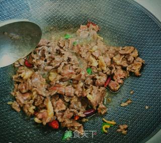 蛇瓜炒牛肉的做法步骤：5