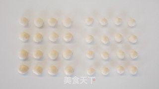 蛋黄酥【初味日记】的做法步骤：16