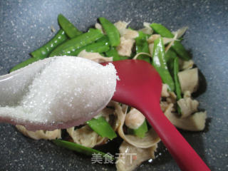 荷兰豆面筋的做法步骤：6