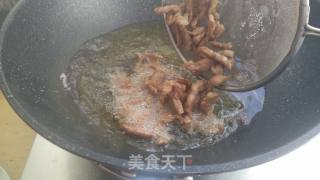 雪梨香菜炒肉丝的做法步骤：6