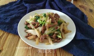 雪梨香菜炒肉丝的做法步骤：15