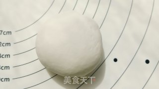 榴莲披萨的做法步骤：2