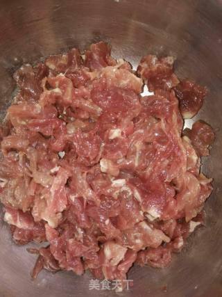小炒肉的做法步骤：3