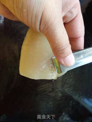小炒猪皮的做法步骤：2
