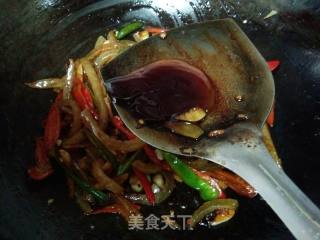 小炒猪皮的做法步骤：9