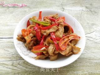 红椒炒面筋的做法步骤：12