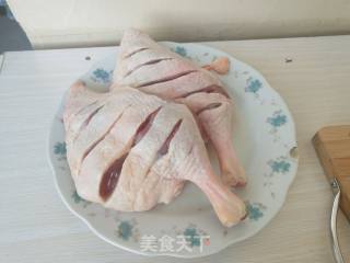 微波炉烤鸭腿的做法步骤：2