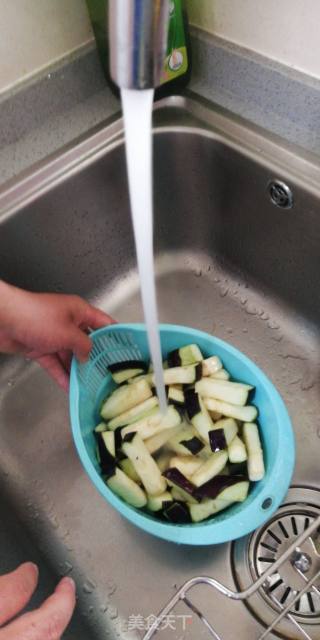 老婆的鱼香茄子的做法步骤：28