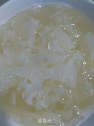 银耳雪梨汤的做法步骤：9