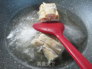 绿豆芽腐竹面结汤的做法步骤：2