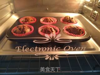 巧克力麦芬蛋糕的做法步骤：8