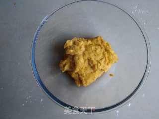 南瓜蒸月饼的做法步骤：4