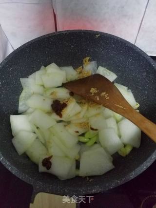 冬瓜虾米的做法步骤：4