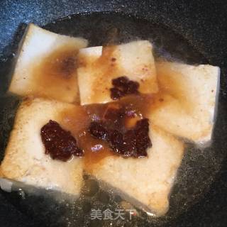 豆瓣酱焖豆腐的做法步骤：4