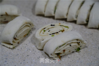 葱花卷的做法步骤：6