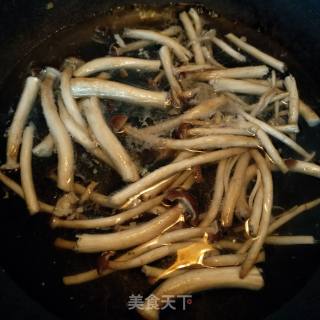 鲜菇花菜的做法步骤：1