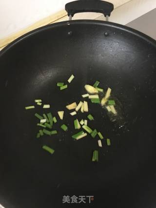 姜葱炒海蟹的做法步骤：4