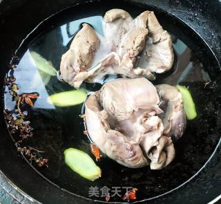卤猪心的做法步骤：4