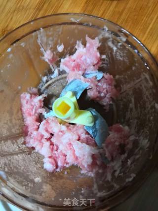 香菇糯米烧卖的做法步骤：1