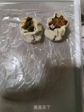 香菇糯米烧卖的做法步骤：3
