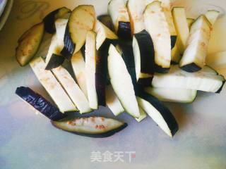 下饭菜酱茄条的做法步骤：1